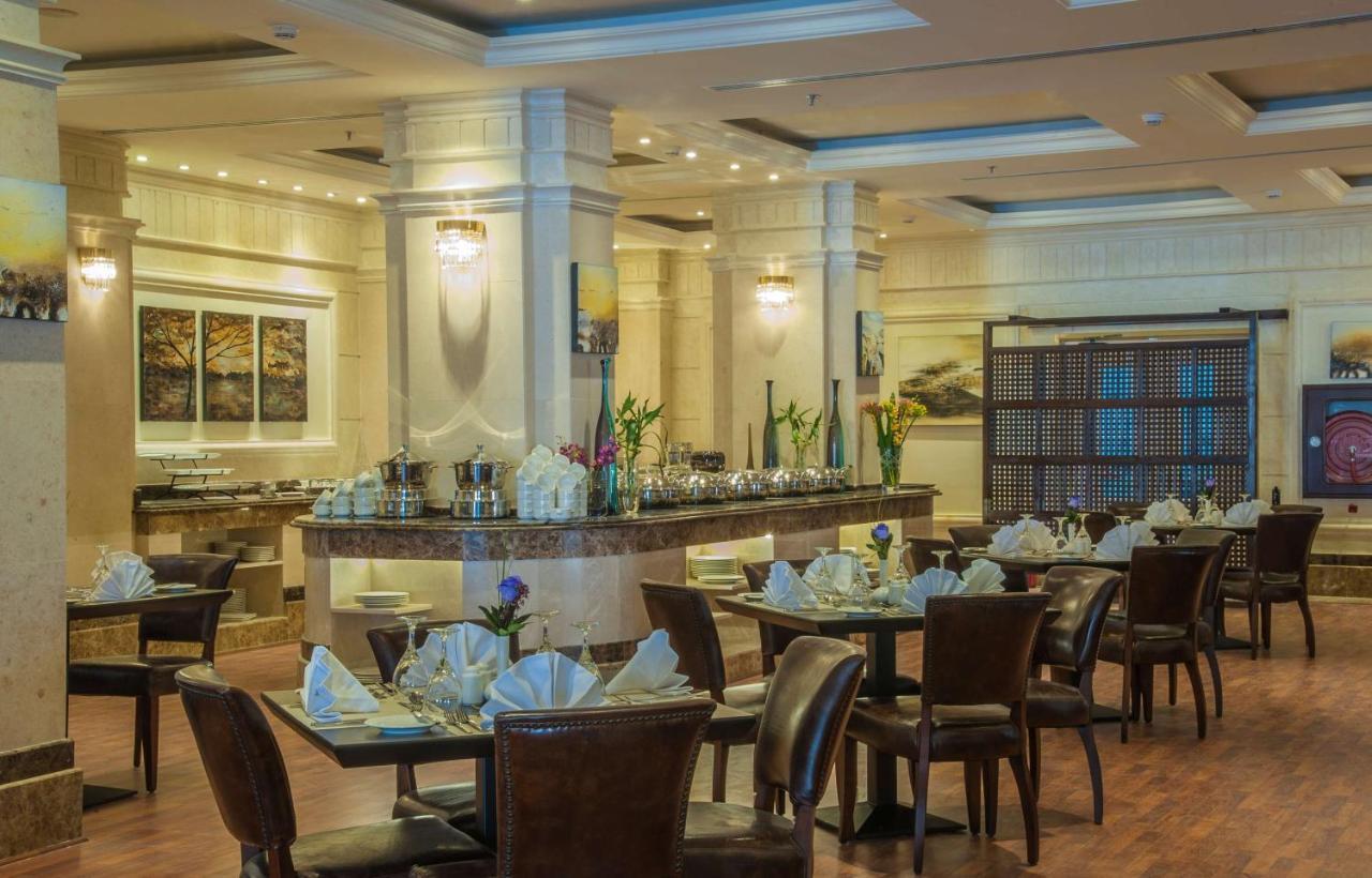 Radisson Blu Hotel, Dhahran Khobar Bagian luar foto