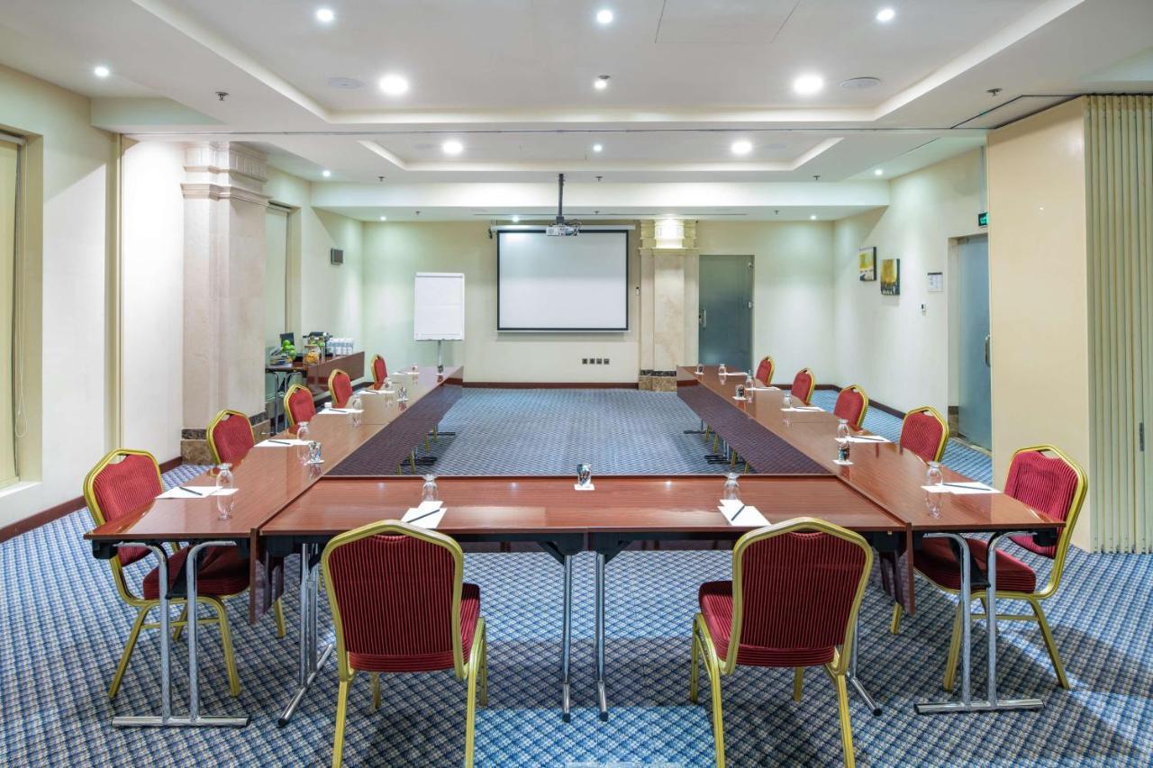 Radisson Blu Hotel, Dhahran Khobar Bagian luar foto