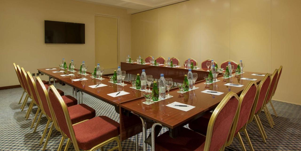 Radisson Blu Hotel, Dhahran Khobar Bagian luar foto