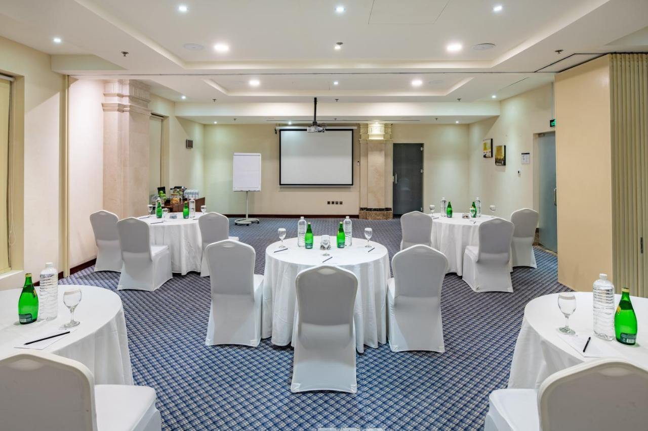 Radisson Blu Hotel, Dhahran Khobar Bagian luar foto